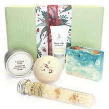Load image into Gallery viewer, Bath &amp; Lotion Christmas Pack
